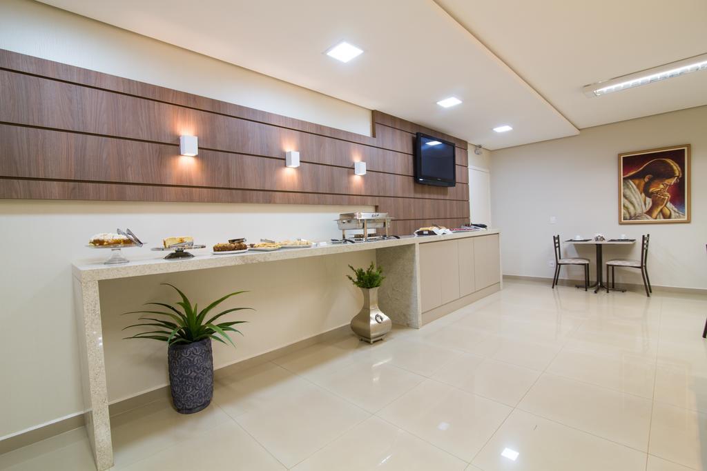 Hotel Trevo Cascavel Екстер'єр фото
